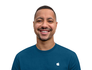Apple 專員面帶微笑，態度親切溫暖